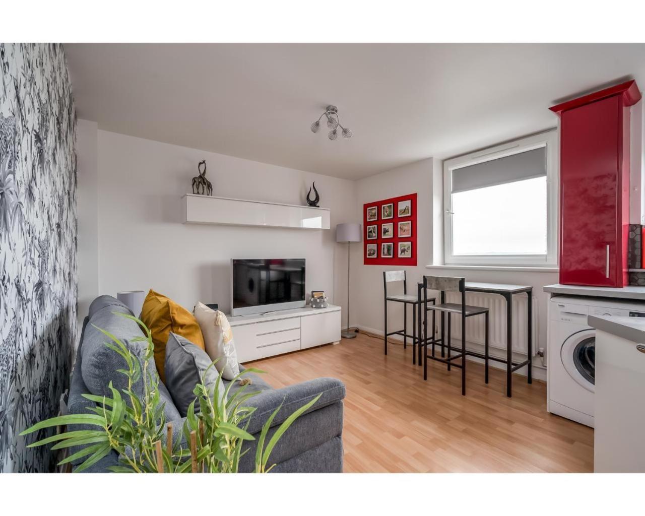 Jubilee Heights * Belfast